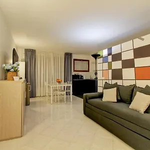 Fermata San Pietro - Con Parcheggio Apartment Rome